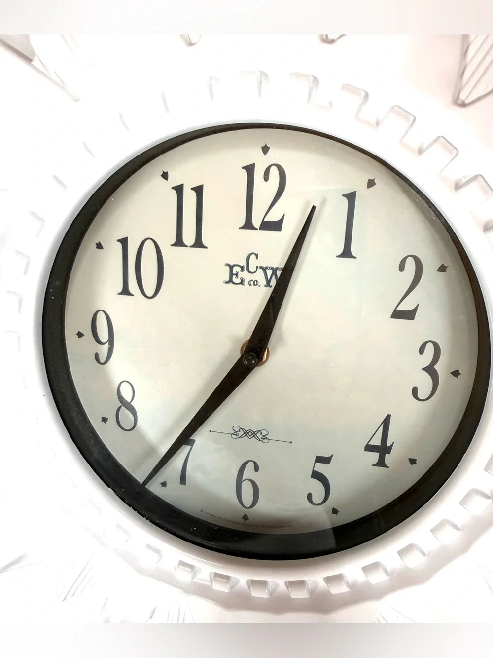 White Sunburst Wall Clock Mid Century Modern Style Edinburgh ECW Works Preowned
